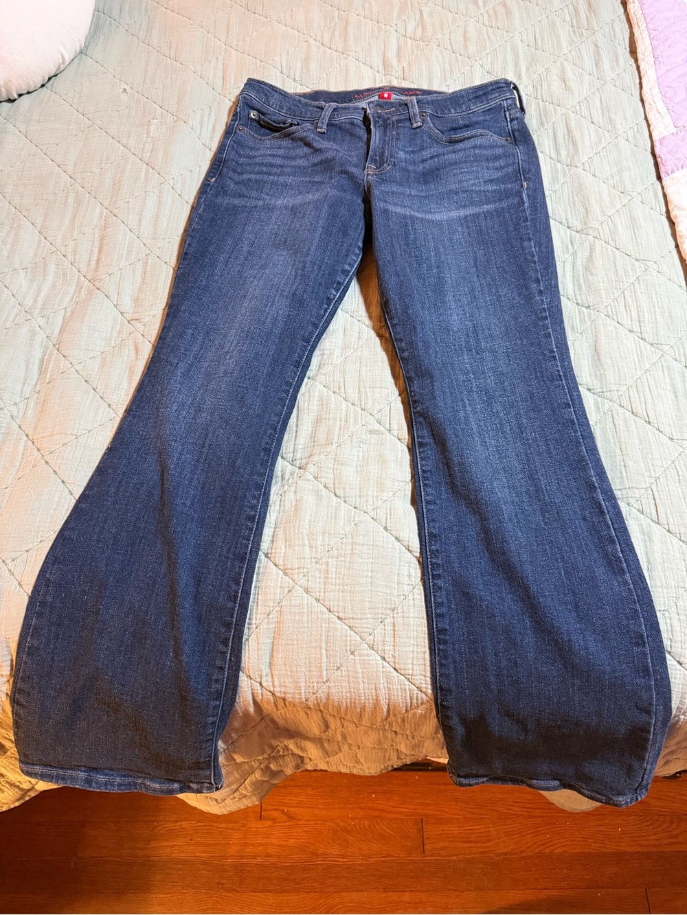 Lucky Brand Dark Blue Flare Jeans for Women